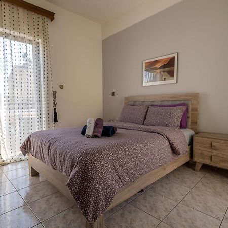 Special Apartment Larissa Exteriör bild