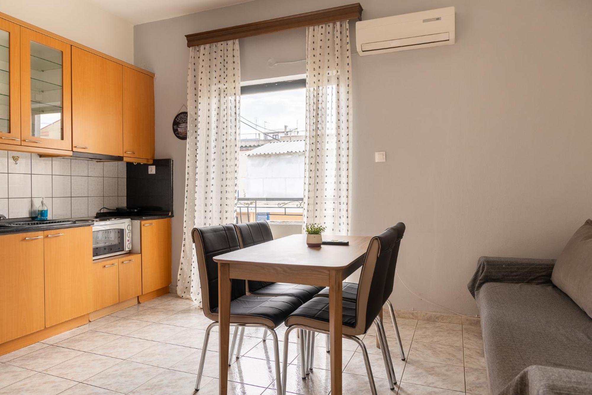 Special Apartment Larissa Exteriör bild